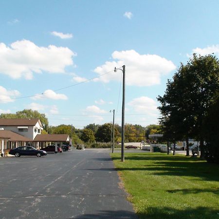 Delta Motel Bay City Exterior photo