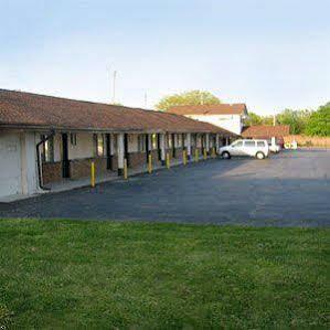 Delta Motel Bay City Exterior photo